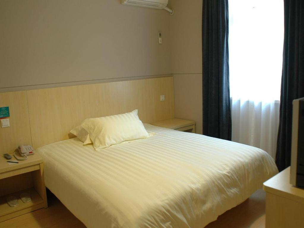 Jinjiang International Tourism And Zone Zhoupu Zhouzhu Highway Branch 2* Shanghai