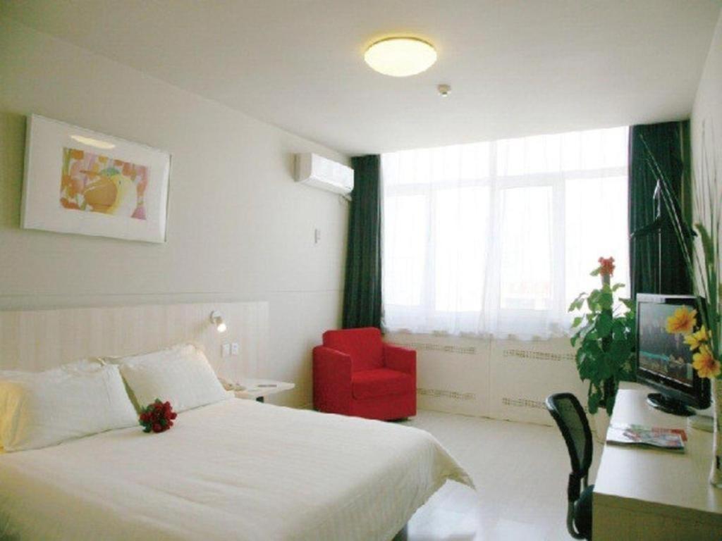 Hotel Jinjiang International Tourism And Zone Zhoupu Zhouzhu Highway Branch 2*